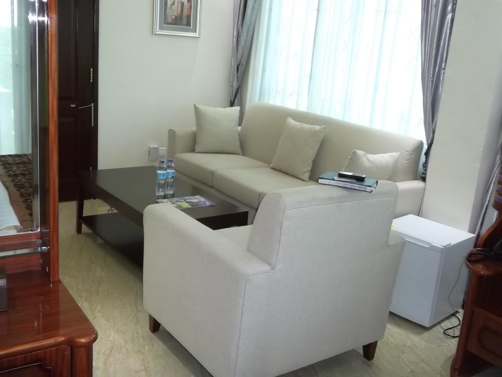 Star City Hotel Dar es Salaam Quarto foto